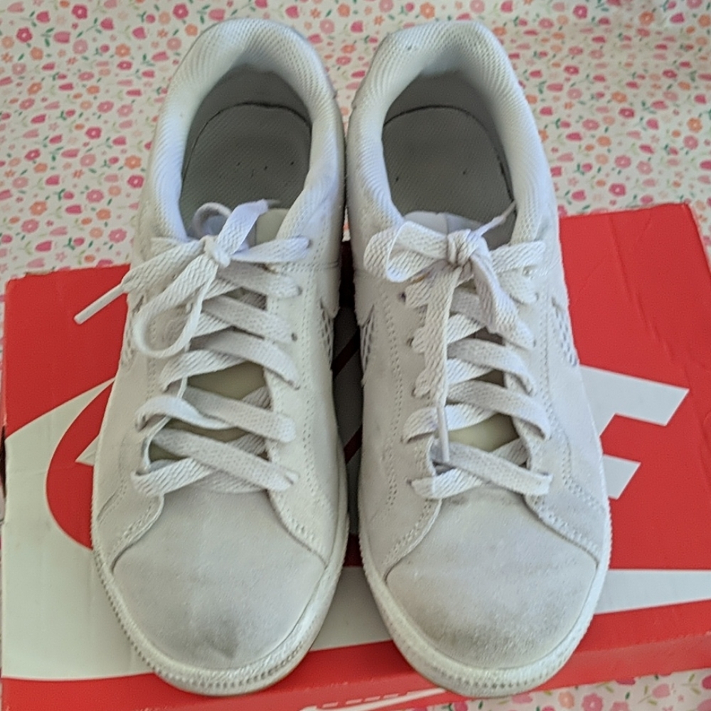 Nike Court Royale Prem View 2